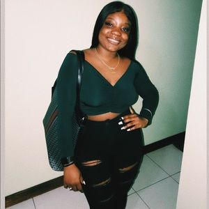 Meet your Posher, Deandrea